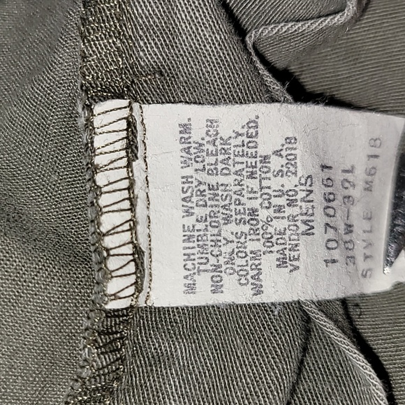 Vintage. Made in USA. L.L. Bean. Slacks w/elastic. Men's size w38 l32 - Picture 3 of 16